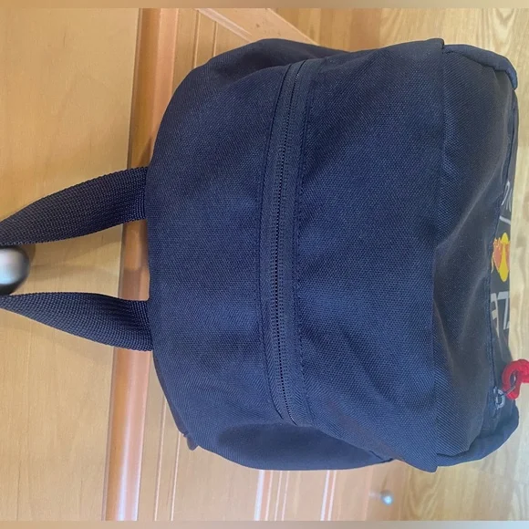 🐂 Red Bull Campus backpack! 🎒 In excellent condition! Red Bull Racing! - Picture 10 of 12